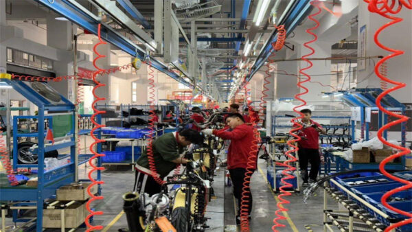 2 Wheel Motorcycle Assembly Line Factory