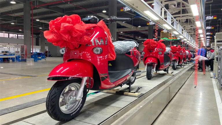 2 wheel motorcycle assembly line design