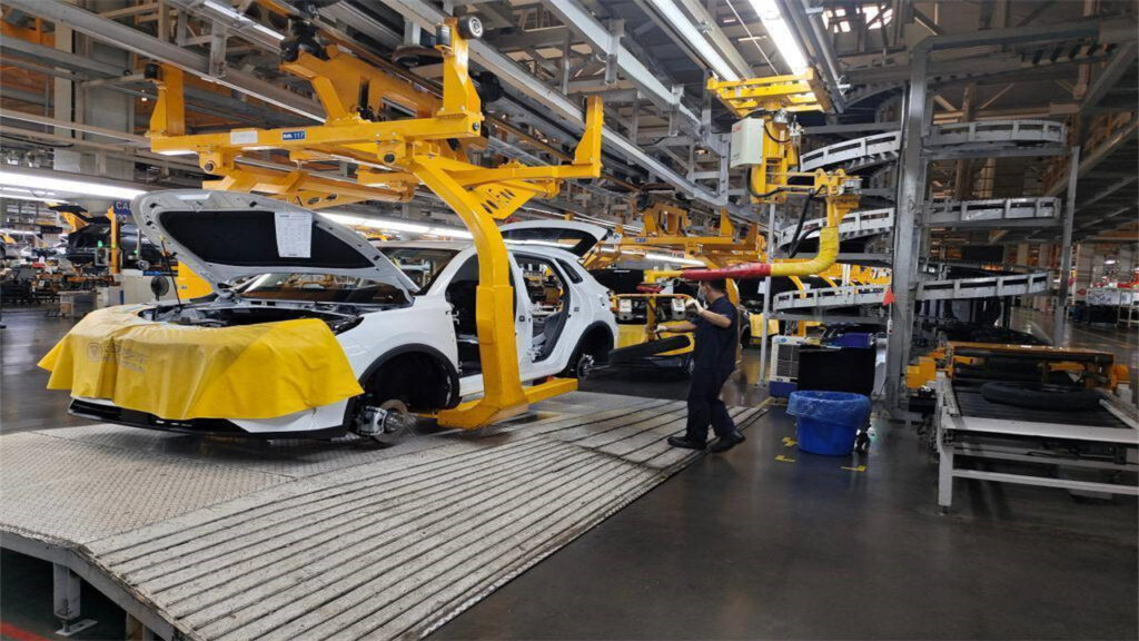 sedan assembly line 