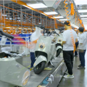 E-scooter intelligent assembly line