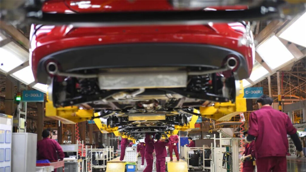 SUV Production Line